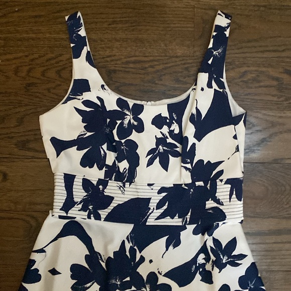 Donna Ricco navy and White Midi - Picture 2 of 13